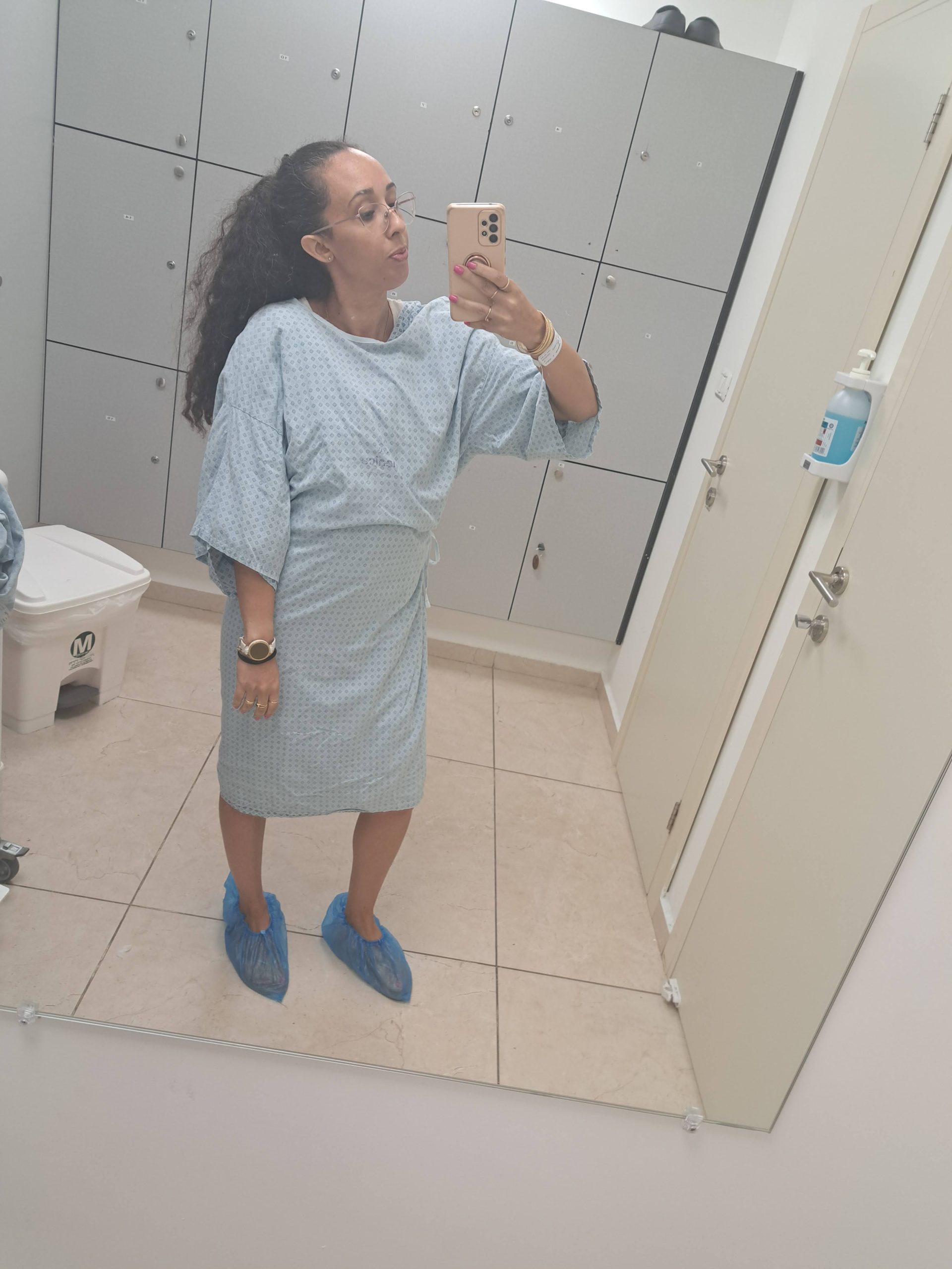 נופר הרשקוביץ, ליווי רגשי אישי לנשים וזוגות בתהליכי פוריות, IVF וההורות שאחרי.